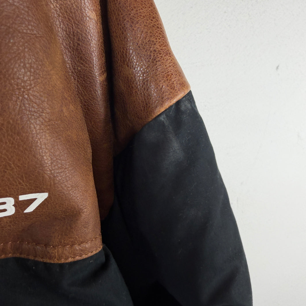 VETEMENTS Two Tone Feather Down Puffer Jacket