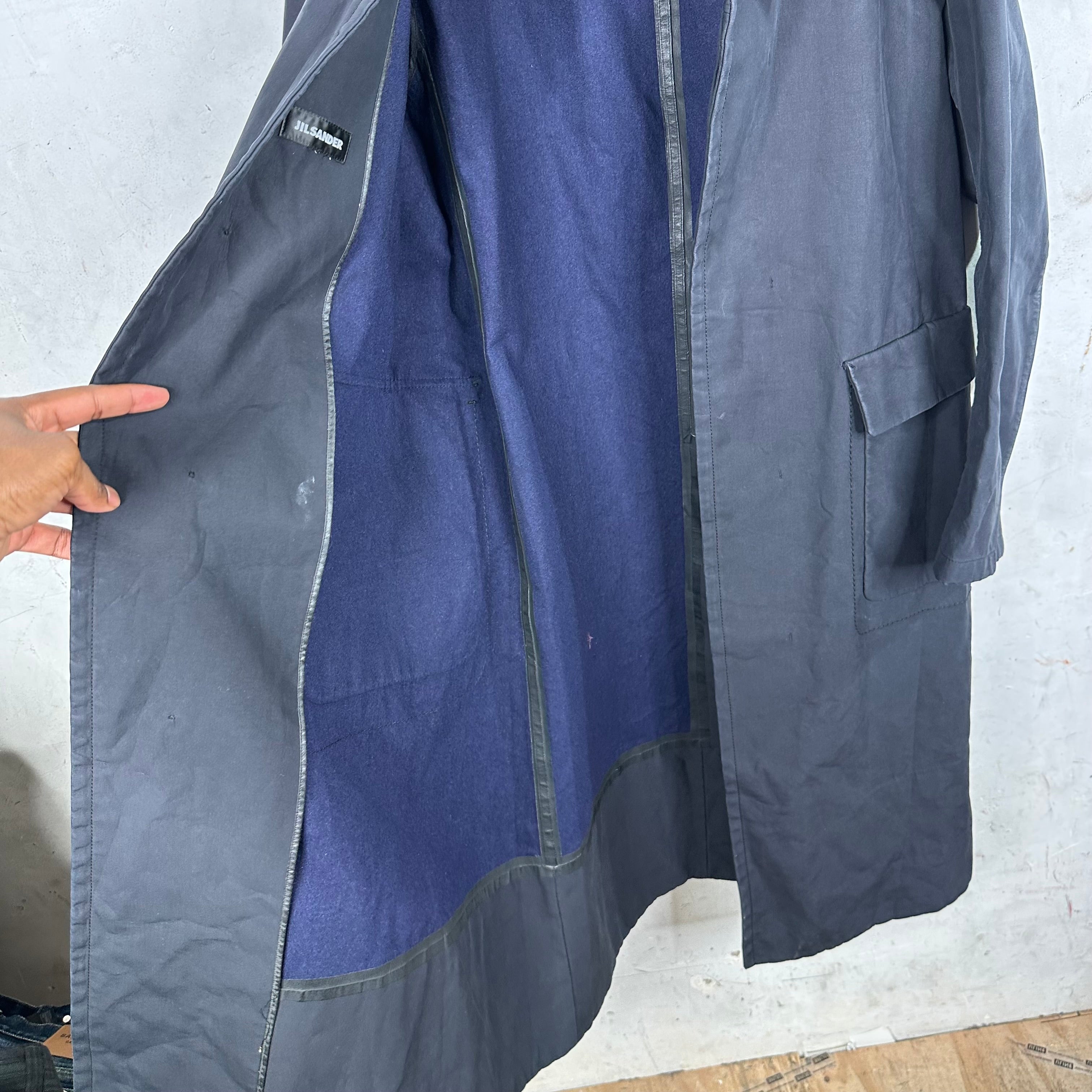 Jil Sander Navy Coated Trenchcoat – www.Lukes.store