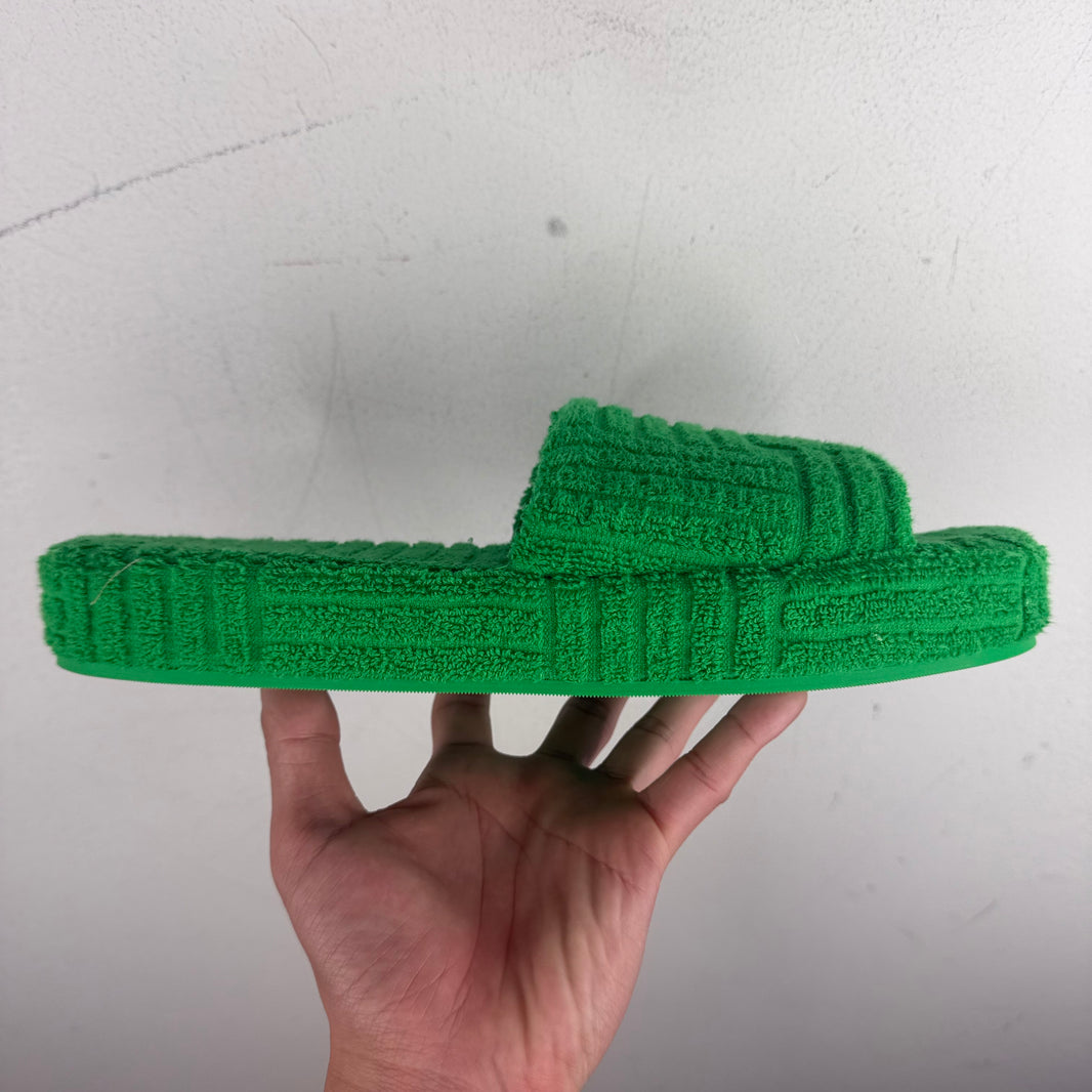 Bottega Veneta Resort Sponge Slides