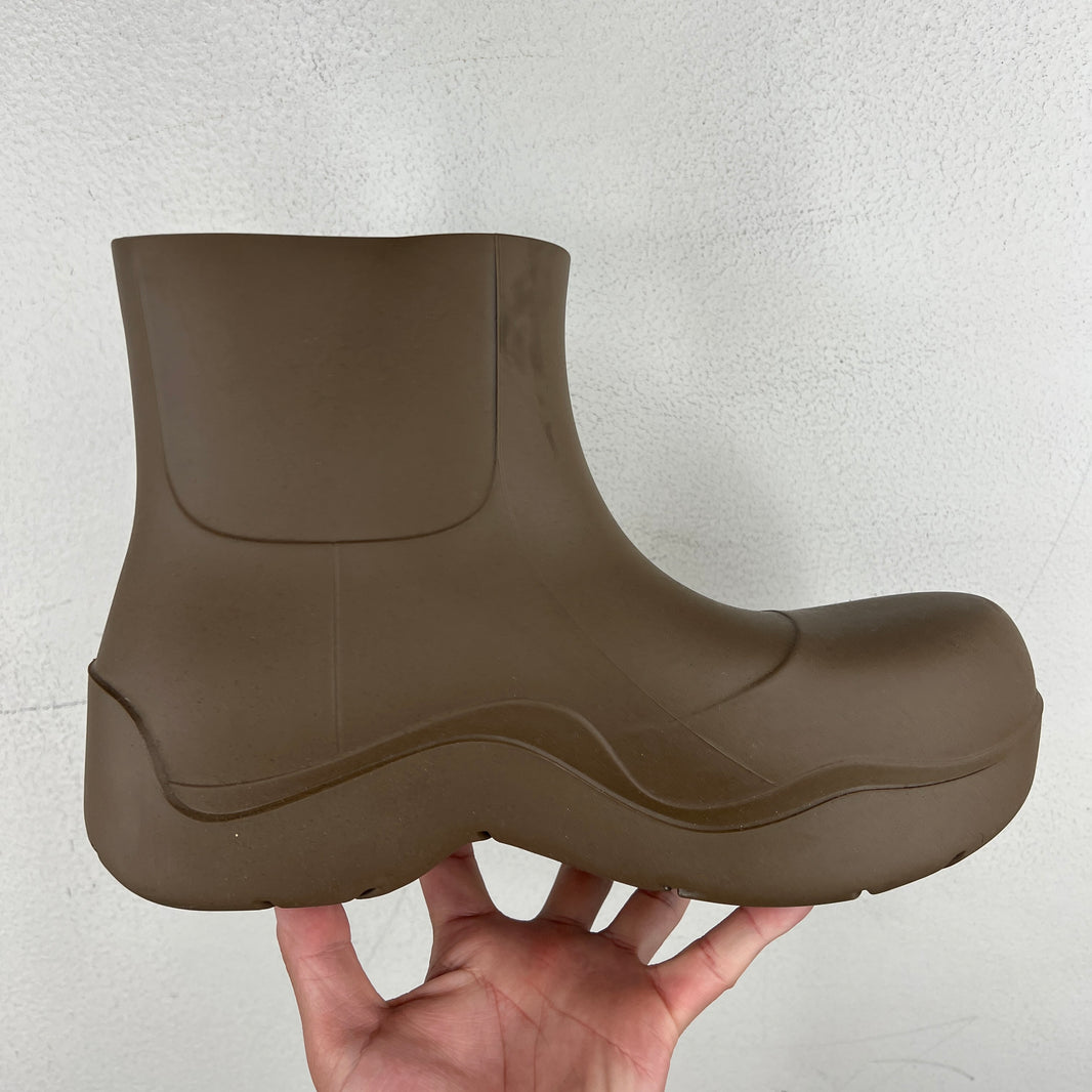 Bottega Veneta Brown Rubber Puddle Boots