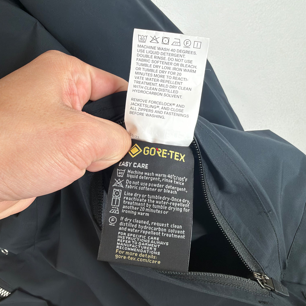 Acronym J68-GT Jacket