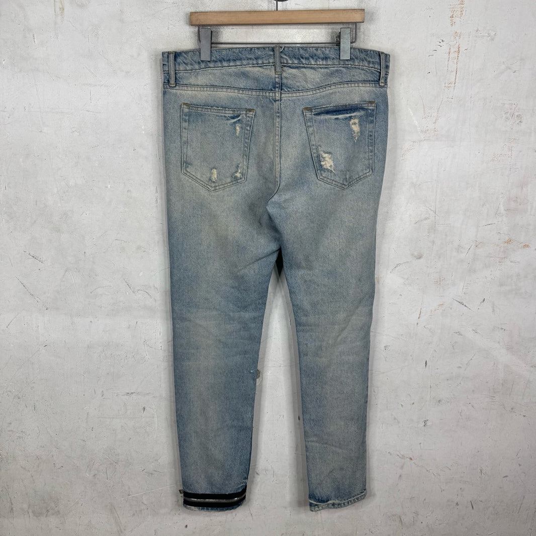 424 Light Wash Heel Zip Jeans