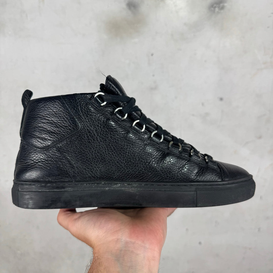Balenciaga Black Arenas