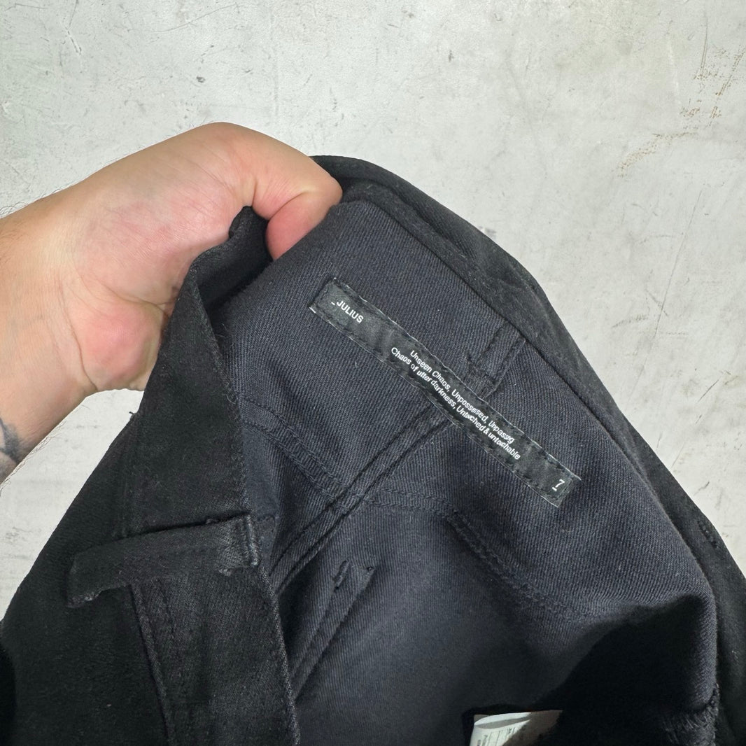 Julius Sample Twist Jeans