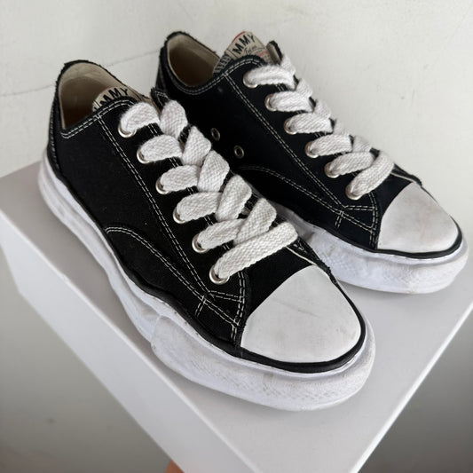 MMY Black Peterson Sneakers