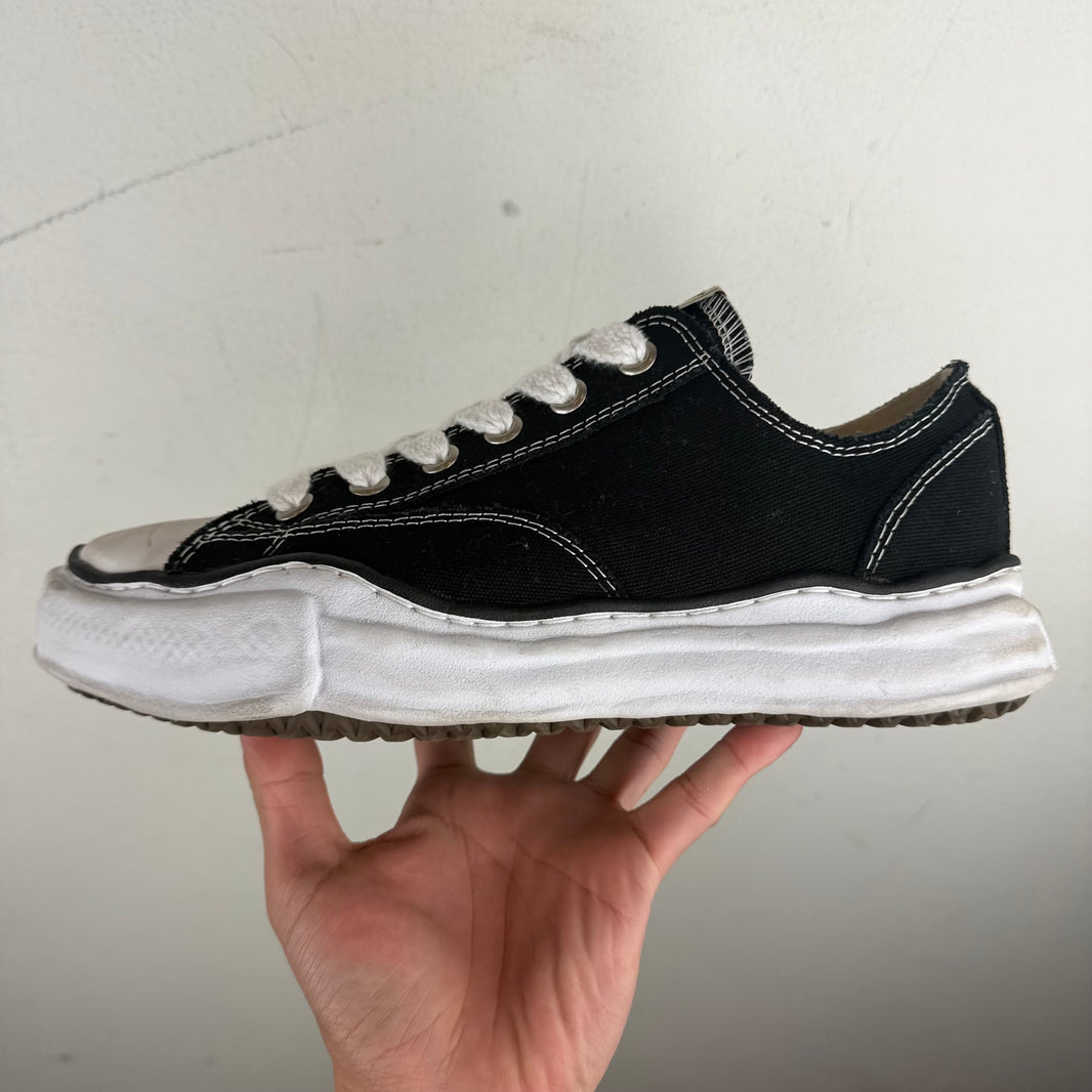 MMY Black Peterson Sneakers