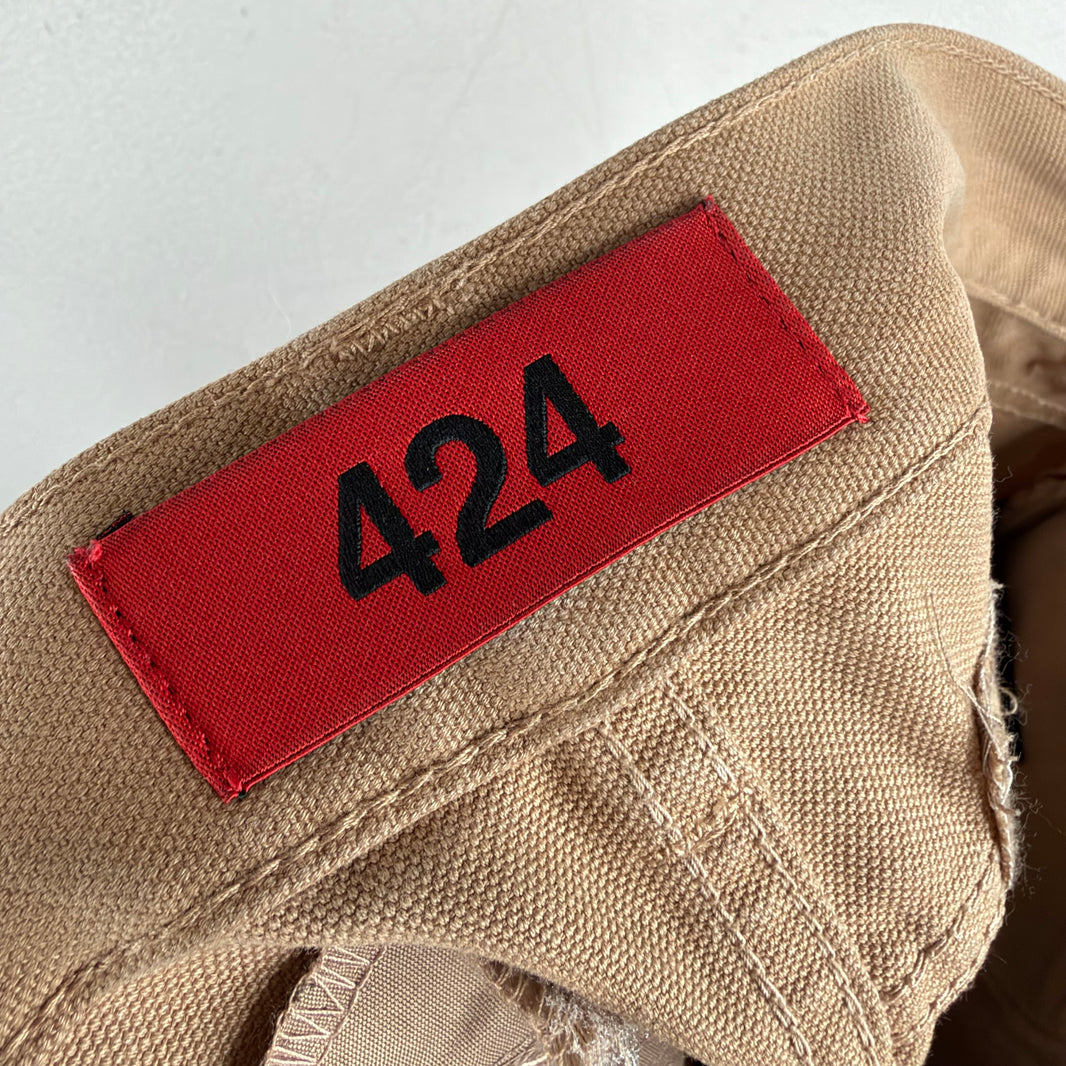 424 Distressed Tan Jeans