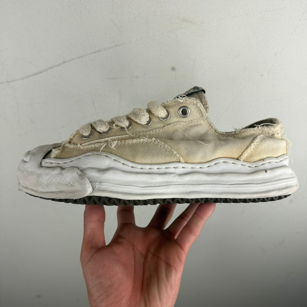 MMY White Hank Sneakers