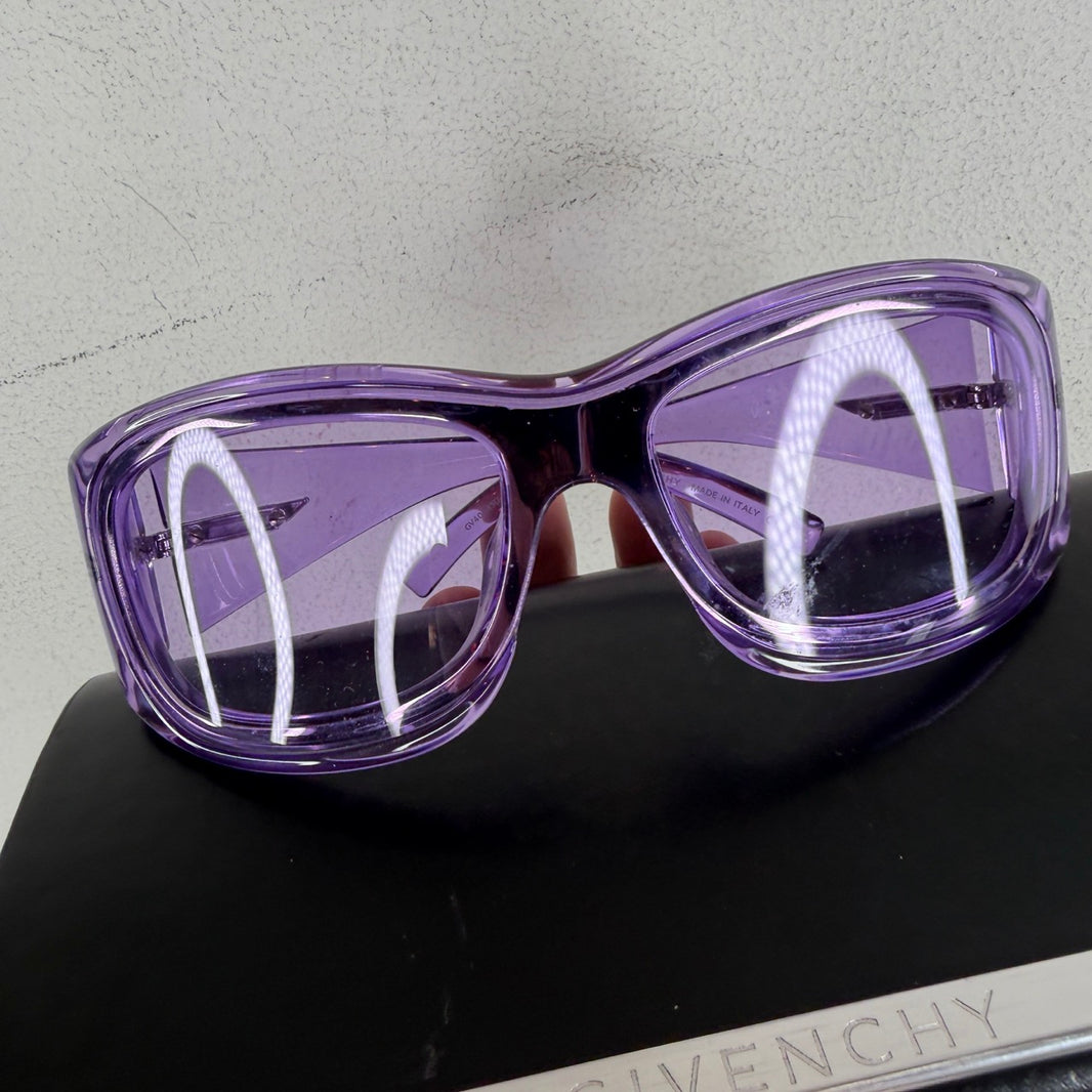 Givenchy GV40033U Sunglasses