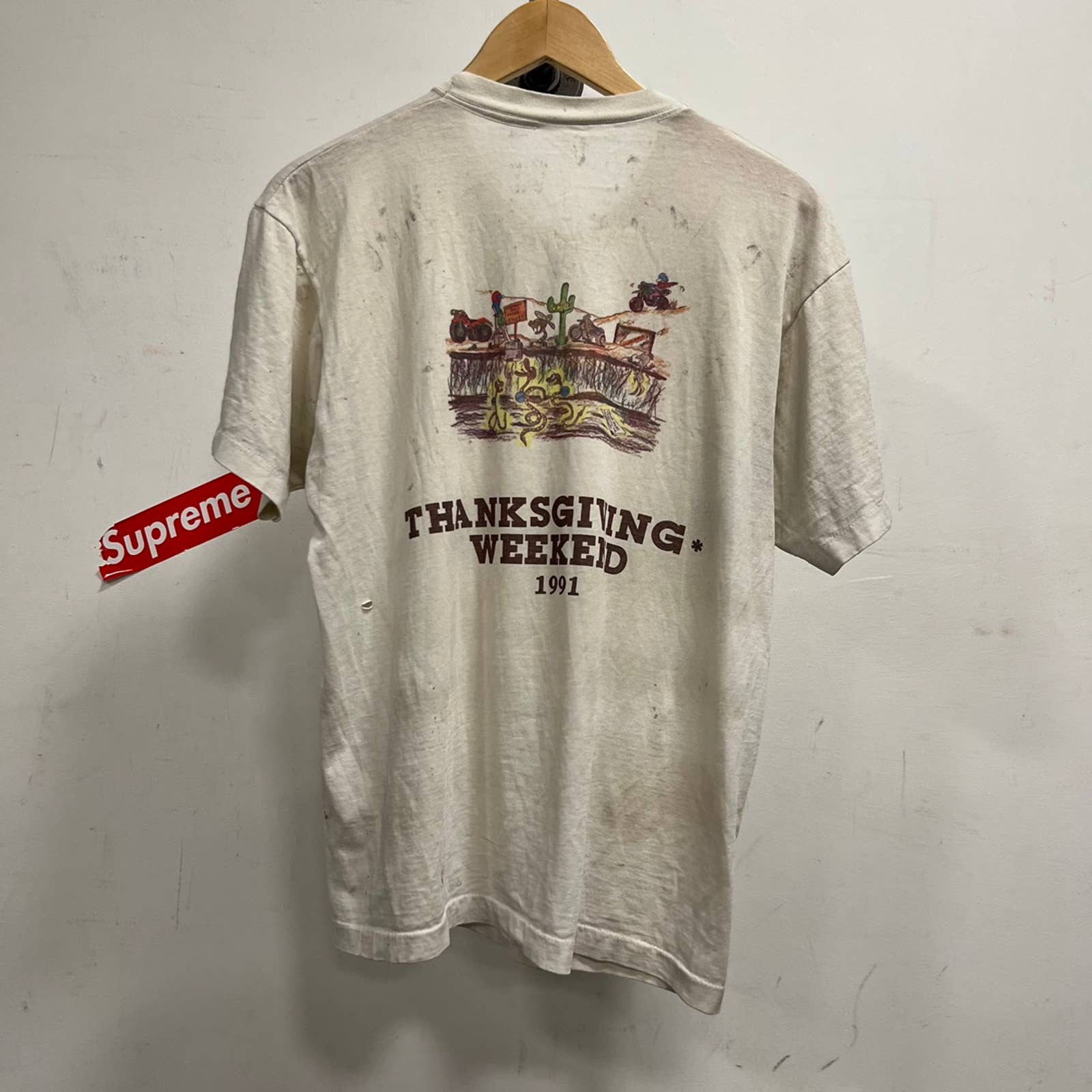 Vintage Buttercup Ranch 1991 Tee Clapped