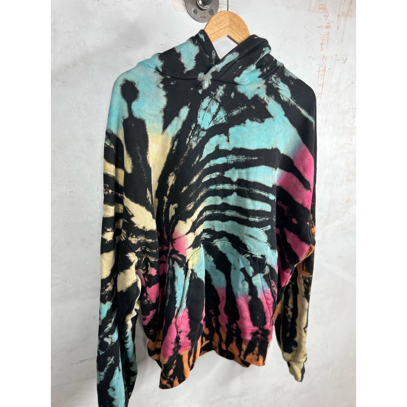 Amiri tie sale dye hoodie